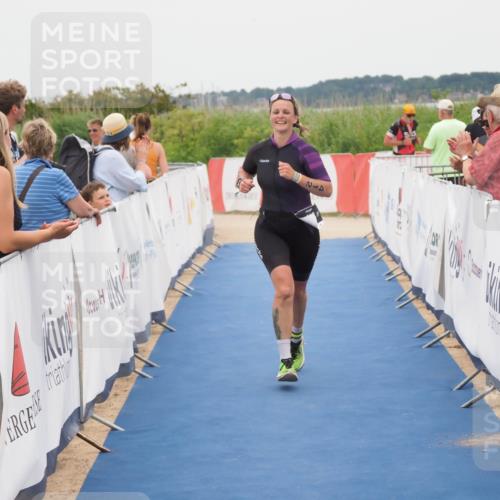 22.06.2025 - Viking Triathlon MichiJ http://msf.ph/oto/8132530 22.06.2025 15:46:04 Ziel 412 meine-sportfotos.de