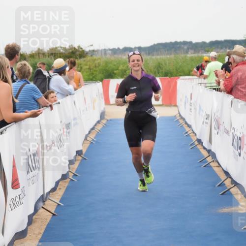 22.06.2025 - Viking Triathlon MichiJ http://msf.ph/oto/8132532 22.06.2025 15:46:04 Ziel 412 meine-sportfotos.de