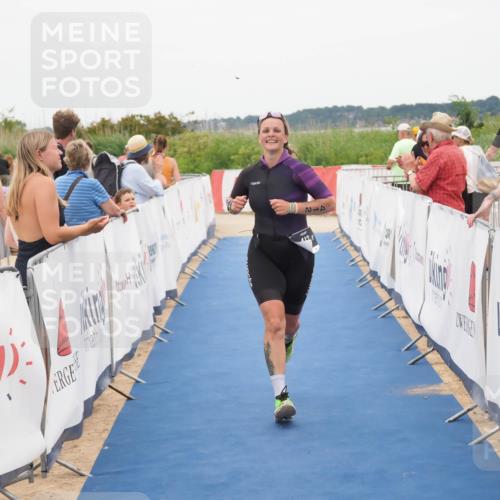 22.06.2025 - Viking Triathlon MichiJ http://msf.ph/oto/8132536 22.06.2025 15:46:04 Ziel 412 meine-sportfotos.de