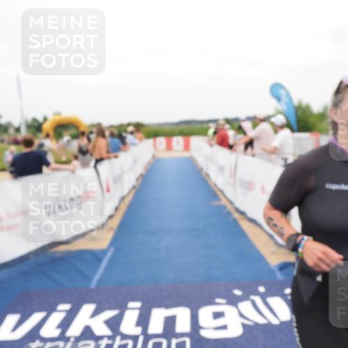 22.06.2025 - Viking Triathlon MichiJ http://msf.ph/oto/8132551 22.06.2025 15:46:06 Ziel 412 meine-sportfotos.de
