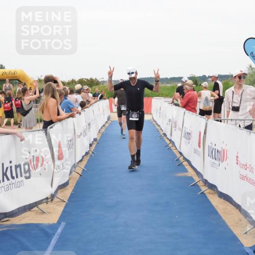 22.06.2025 - Viking Triathlon MichiJ http://msf.ph/oto/8132575 22.06.2025 15:46:45 Ziel 456 meine-sportfotos.de