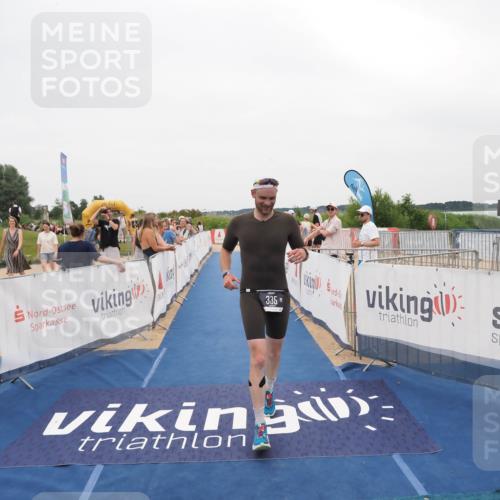 22.06.2025 - Viking Triathlon MichiJ http://msf.ph/oto/8132612 22.06.2025 15:46:54 Ziel 335 meine-sportfotos.de