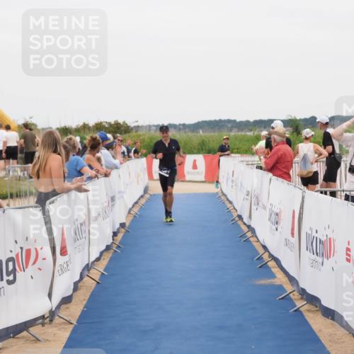 22.06.2025 - Viking Triathlon MichiJ http://msf.ph/oto/8132617 22.06.2025 15:47:19 Ziel 204 meine-sportfotos.de