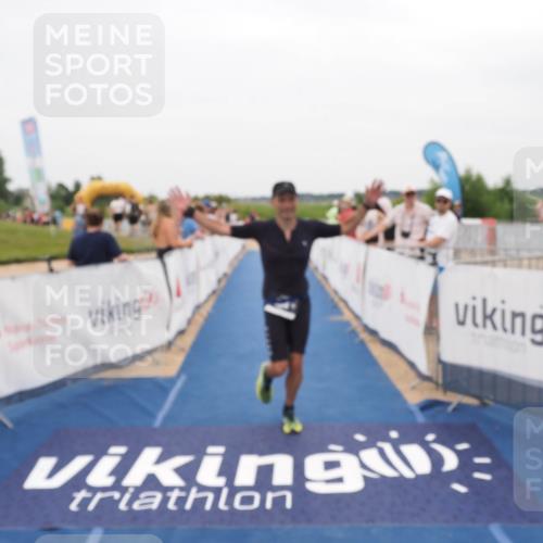 22.06.2025 - Viking Triathlon MichiJ http://msf.ph/oto/8132648 22.06.2025 15:47:23 Ziel 79, 204 meine-sportfotos.de