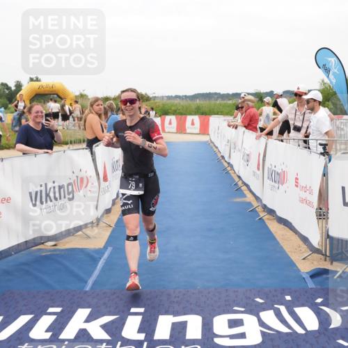 22.06.2025 - Viking Triathlon MichiJ http://msf.ph/oto/8132677 22.06.2025 15:47:30 Ziel 79 meine-sportfotos.de