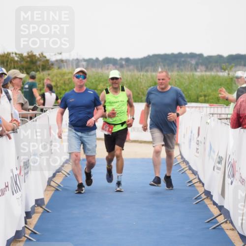22.06.2025 - Viking Triathlon MichiJ http://msf.ph/oto/8132688 22.06.2025 15:47:58 Ziel 618 meine-sportfotos.de