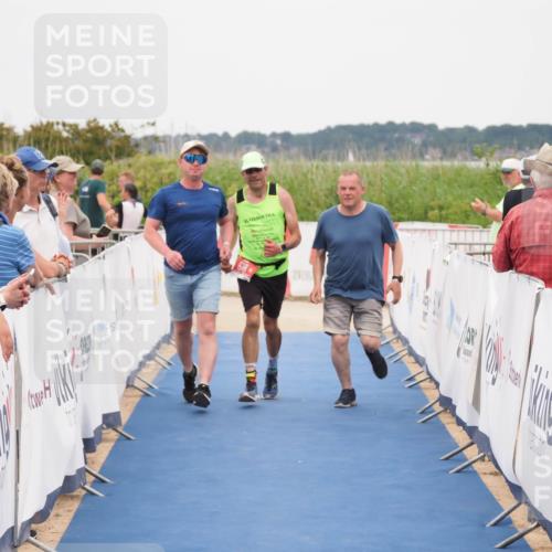 22.06.2025 - Viking Triathlon MichiJ http://msf.ph/oto/8132690 22.06.2025 15:47:59 Ziel 618 meine-sportfotos.de