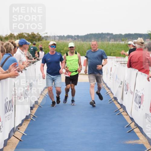 22.06.2025 - Viking Triathlon MichiJ http://msf.ph/oto/8132695 22.06.2025 15:47:59 Ziel 618 meine-sportfotos.de
