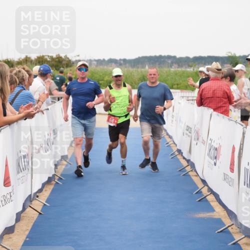 22.06.2025 - Viking Triathlon MichiJ http://msf.ph/oto/8132700 22.06.2025 15:48:00 Ziel 618 meine-sportfotos.de