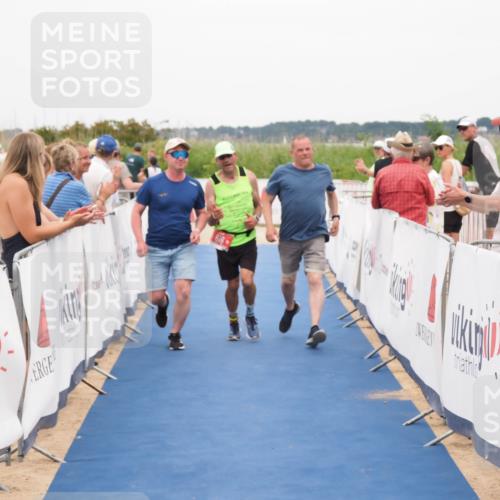 22.06.2025 - Viking Triathlon MichiJ http://msf.ph/oto/8132704 22.06.2025 15:48:00 Ziel 618 meine-sportfotos.de