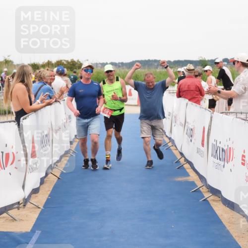 22.06.2025 - Viking Triathlon MichiJ http://msf.ph/oto/8132708 22.06.2025 15:48:01 Ziel 618 meine-sportfotos.de