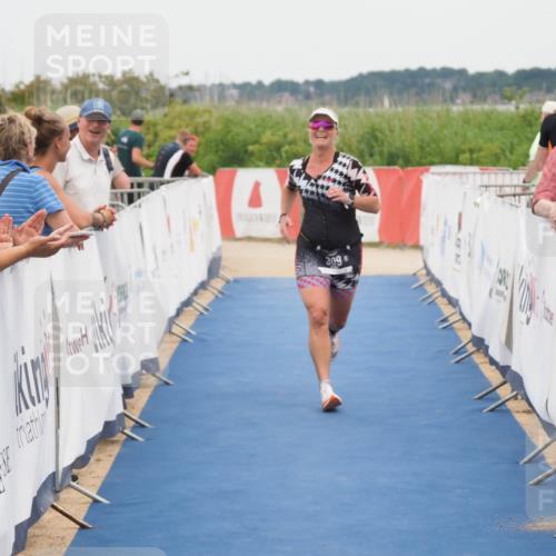 22.06.2025 - Viking Triathlon MichiJ http://msf.ph/oto/8132742 22.06.2025 15:48:08 Ziel 309 meine-sportfotos.de