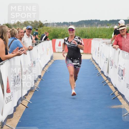 22.06.2025 - Viking Triathlon MichiJ http://msf.ph/oto/8132747 22.06.2025 15:48:09 Ziel 309 meine-sportfotos.de