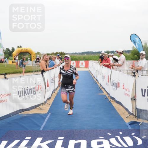 22.06.2025 - Viking Triathlon MichiJ http://msf.ph/oto/8132757 22.06.2025 15:48:10 Ziel 309 meine-sportfotos.de