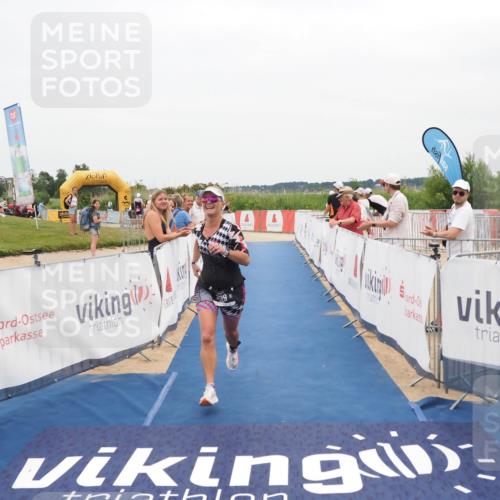 22.06.2025 - Viking Triathlon MichiJ http://msf.ph/oto/8132758 22.06.2025 15:48:10 Ziel 309 meine-sportfotos.de