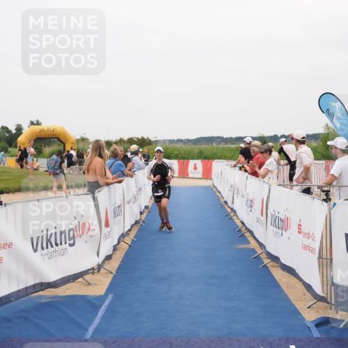 22.06.2025 - Viking Triathlon MichiJ http://msf.ph/oto/8132804 22.06.2025 15:49:26 Ziel 86 meine-sportfotos.de