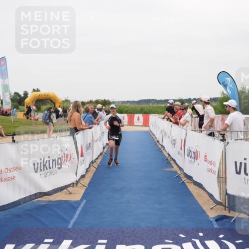 22.06.2025 - Viking Triathlon MichiJ http://msf.ph/oto/8132807 22.06.2025 15:49:26 Ziel 86 meine-sportfotos.de