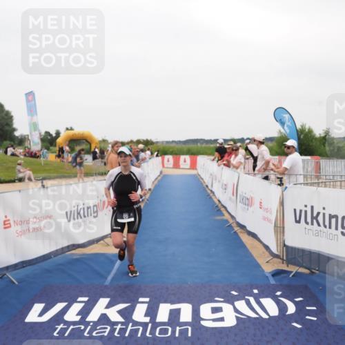 22.06.2025 - Viking Triathlon MichiJ http://msf.ph/oto/8132818 22.06.2025 15:49:28 Ziel 86 meine-sportfotos.de
