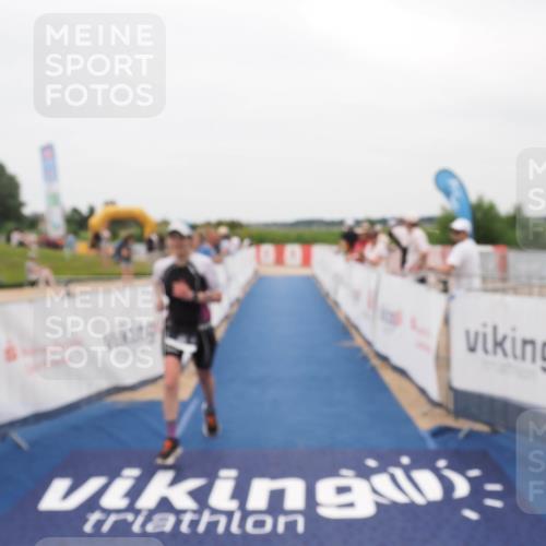 22.06.2025 - Viking Triathlon MichiJ http://msf.ph/oto/8132819 22.06.2025 15:49:28 Ziel 86 meine-sportfotos.de