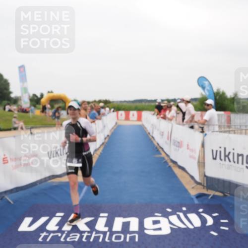 22.06.2025 - Viking Triathlon MichiJ http://msf.ph/oto/8132820 22.06.2025 15:49:28 Ziel 86 meine-sportfotos.de