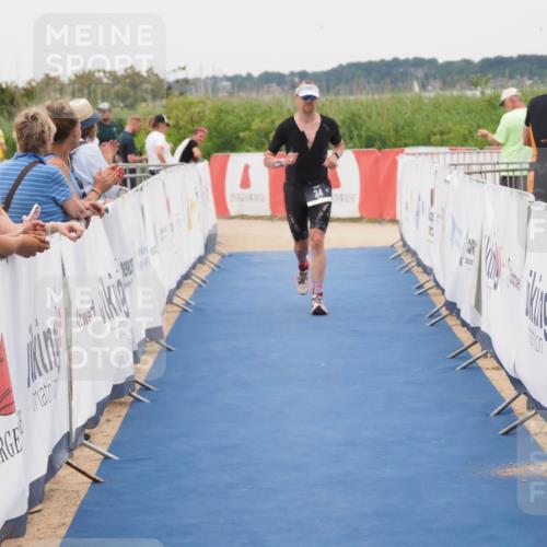 22.06.2025 - Viking Triathlon MichiJ http://msf.ph/oto/8132827 22.06.2025 15:49:50 Ziel 34 meine-sportfotos.de