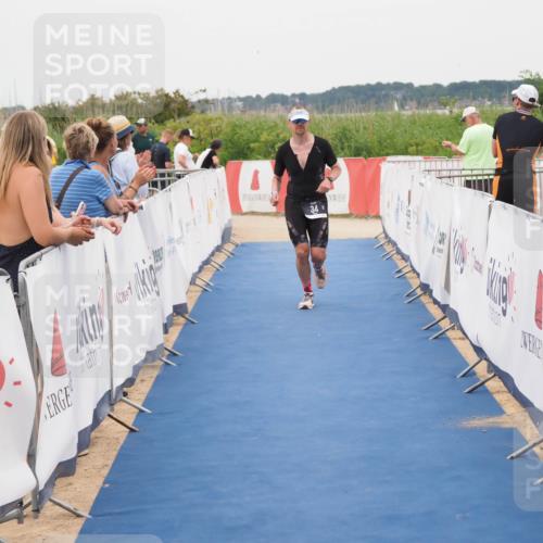 22.06.2025 - Viking Triathlon MichiJ http://msf.ph/oto/8132831 22.06.2025 15:49:50 Ziel 34 meine-sportfotos.de
