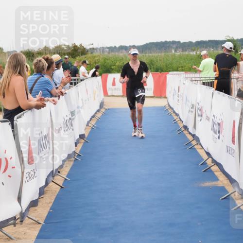 22.06.2025 - Viking Triathlon MichiJ http://msf.ph/oto/8132832 22.06.2025 15:49:50 Ziel 34 meine-sportfotos.de