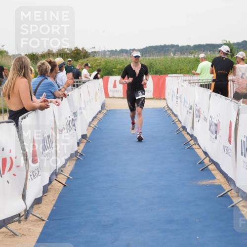 22.06.2025 - Viking Triathlon MichiJ http://msf.ph/oto/8132833 22.06.2025 15:49:51 Ziel 34 meine-sportfotos.de