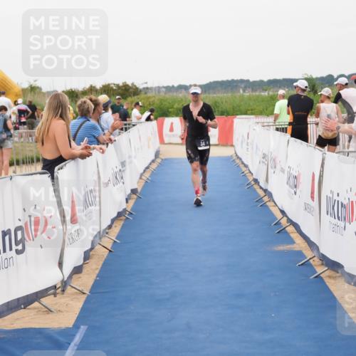 22.06.2025 - Viking Triathlon MichiJ http://msf.ph/oto/8132836 22.06.2025 15:49:51 Ziel 34 meine-sportfotos.de