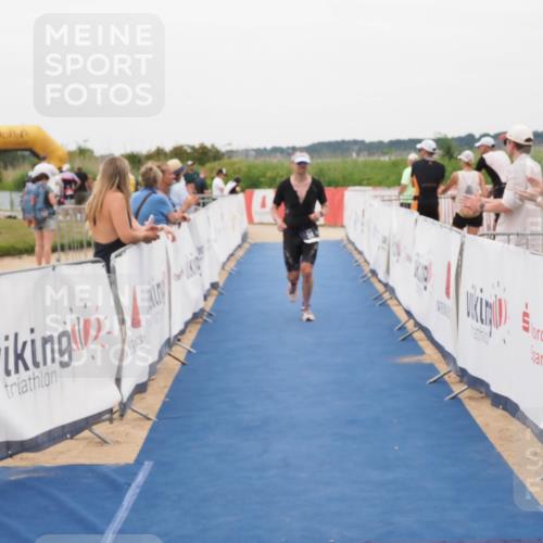 22.06.2025 - Viking Triathlon MichiJ http://msf.ph/oto/8132840 22.06.2025 15:49:51 Ziel 34 meine-sportfotos.de