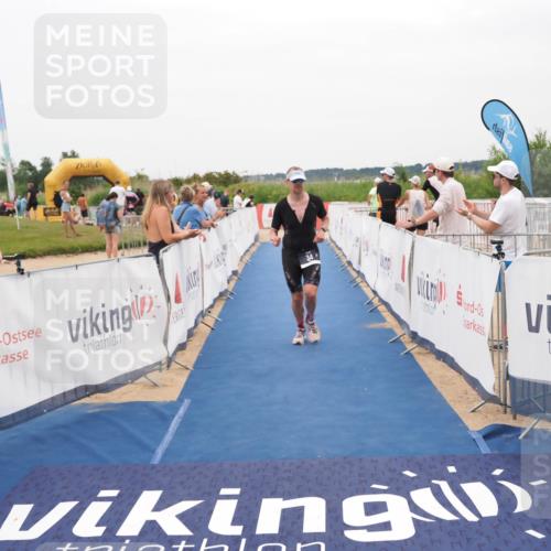 22.06.2025 - Viking Triathlon MichiJ http://msf.ph/oto/8132850 22.06.2025 15:49:53 Ziel 34 meine-sportfotos.de