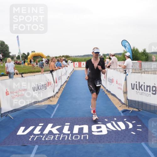 22.06.2025 - Viking Triathlon MichiJ http://msf.ph/oto/8132860 22.06.2025 15:49:54 Ziel 34 meine-sportfotos.de