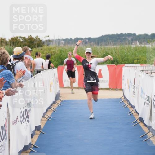 22.06.2025 - Viking Triathlon MichiJ http://msf.ph/oto/8132867 22.06.2025 15:50:30 Ziel 320 meine-sportfotos.de