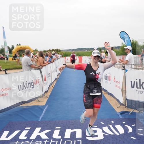 22.06.2025 - Viking Triathlon MichiJ http://msf.ph/oto/8132898 22.06.2025 15:50:34 Ziel 249, 320 meine-sportfotos.de