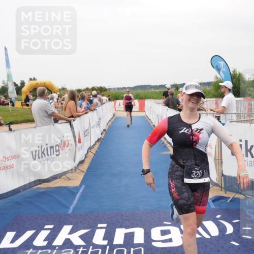 22.06.2025 - Viking Triathlon MichiJ http://msf.ph/oto/8132900 22.06.2025 15:50:34 Ziel 249, 320 meine-sportfotos.de