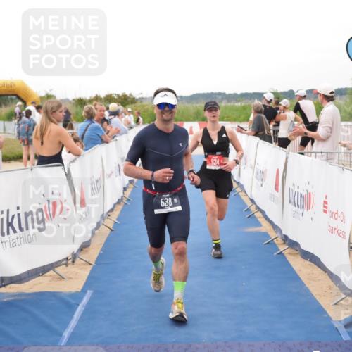 22.06.2025 - Viking Triathlon MichiJ http://msf.ph/oto/8132978 22.06.2025 15:52:02 Ziel 538, 624 meine-sportfotos.de
