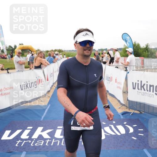 22.06.2025 - Viking Triathlon MichiJ http://msf.ph/oto/8132990 22.06.2025 15:52:04 Ziel 538, 624 meine-sportfotos.de