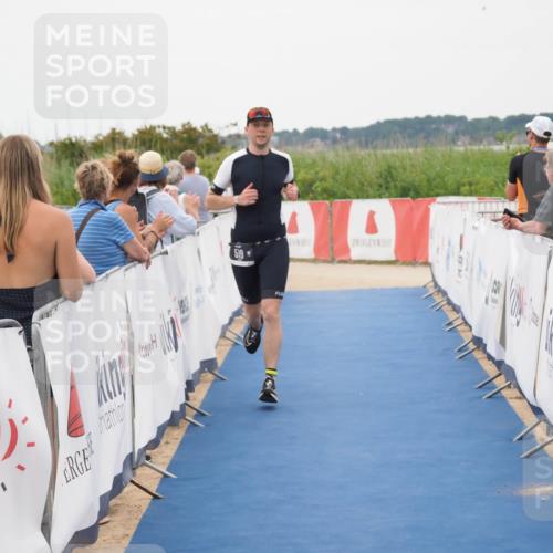 22.06.2025 - Viking Triathlon MichiJ http://msf.ph/oto/8133003 22.06.2025 15:52:26 Ziel 519 meine-sportfotos.de