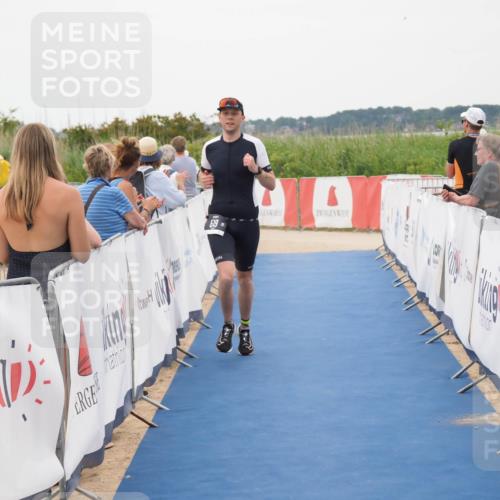 22.06.2025 - Viking Triathlon MichiJ http://msf.ph/oto/8133005 22.06.2025 15:52:26 Ziel 519 meine-sportfotos.de