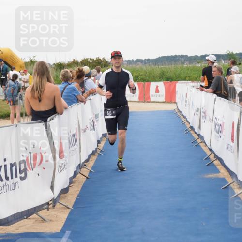 22.06.2025 - Viking Triathlon MichiJ http://msf.ph/oto/8133010 22.06.2025 15:52:27 Ziel 519 meine-sportfotos.de