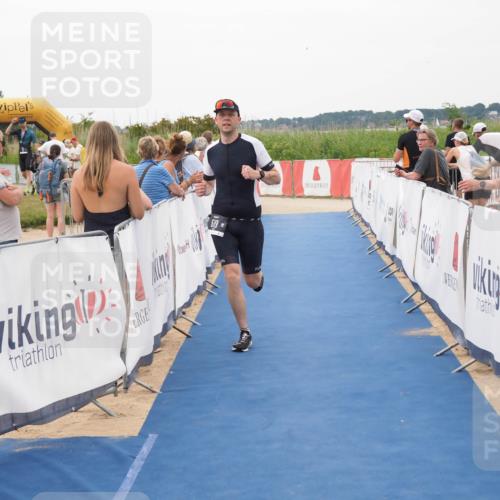 22.06.2025 - Viking Triathlon MichiJ http://msf.ph/oto/8133013 22.06.2025 15:52:27 Ziel 519 meine-sportfotos.de