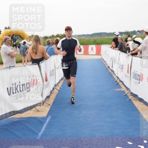 22.06.2025 - Viking Triathlon MichiJ http://msf.ph/oto/8133016 22.06.2025 15:52:28 Ziel 519 meine-sportfotos.de