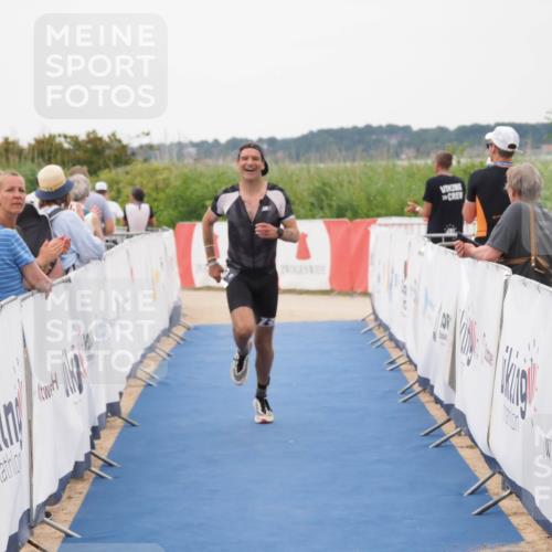 22.06.2025 - Viking Triathlon MichiJ http://msf.ph/oto/8133033 22.06.2025 15:52:49 Ziel 463 meine-sportfotos.de