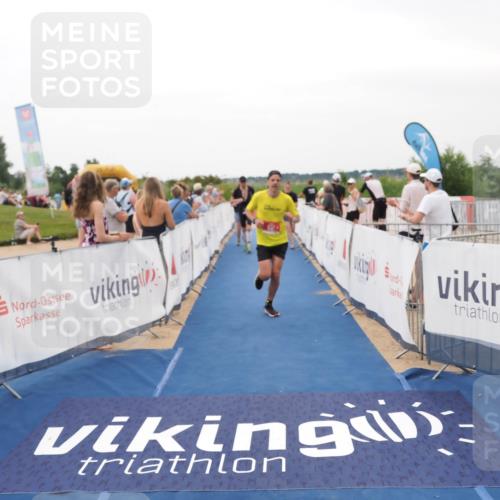 22.06.2025 - Viking Triathlon MichiJ http://msf.ph/oto/8133071 22.06.2025 15:53:37 Ziel 75, 637 meine-sportfotos.de