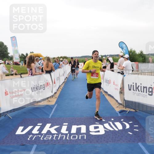 22.06.2025 - Viking Triathlon MichiJ http://msf.ph/oto/8133076 22.06.2025 15:53:38 Ziel 75, 637 meine-sportfotos.de