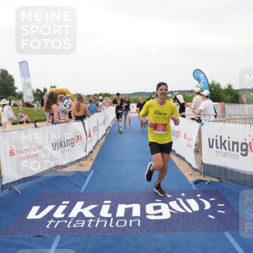 22.06.2025 - Viking Triathlon MichiJ http://msf.ph/oto/8133077 22.06.2025 15:53:38 Ziel 75, 637 meine-sportfotos.de