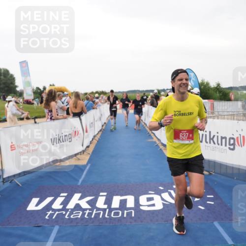 22.06.2025 - Viking Triathlon MichiJ http://msf.ph/oto/8133080 22.06.2025 15:53:38 Ziel 75, 637 meine-sportfotos.de