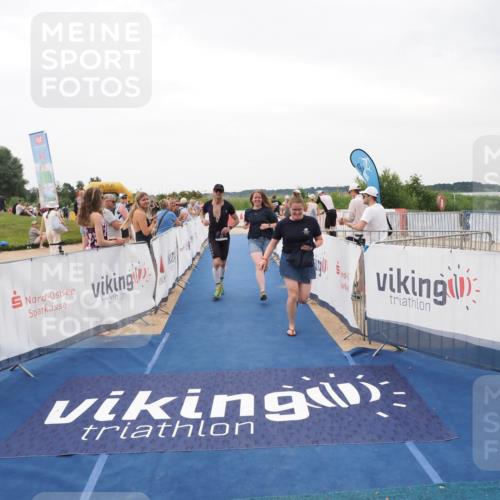 22.06.2025 - Viking Triathlon MichiJ http://msf.ph/oto/8133092 22.06.2025 15:53:39 Ziel 75, 637 meine-sportfotos.de