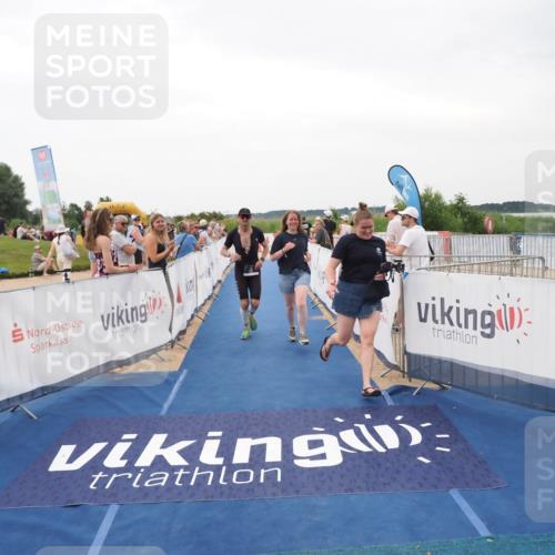 22.06.2025 - Viking Triathlon MichiJ http://msf.ph/oto/8133094 22.06.2025 15:53:40 Ziel 75, 637 meine-sportfotos.de