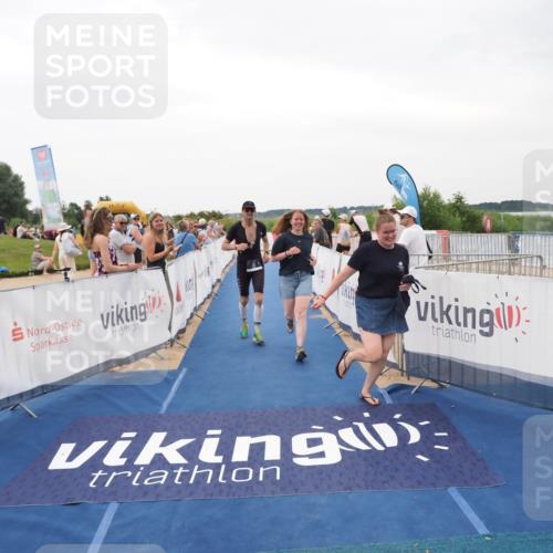 22.06.2025 - Viking Triathlon MichiJ http://msf.ph/oto/8133095 22.06.2025 15:53:40 Ziel 75, 637 meine-sportfotos.de
